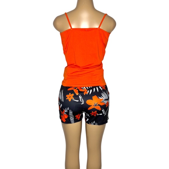 New Black and Orange Women Outfit Set Size M and L Stretchy Short and Wrap Top - Picture 7 of 7